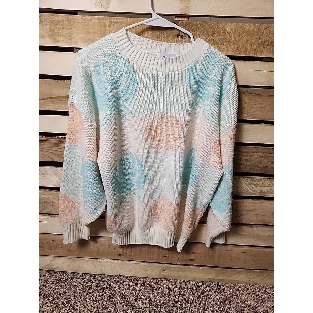Vintage Woman's Lauren Knitwear Corp Floral Sweater Size Medium